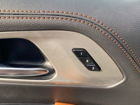 New 2026 Chrysler Pacifica Pinnacle image 14