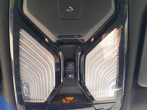 Used 2022 BMW X5 sDrive40i w/ Luxury Seating Package RWD image 29