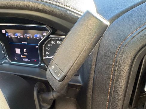 Used 2022 GMC Sierra 2500 AT4 w/ AT4 Preferred Package image 51