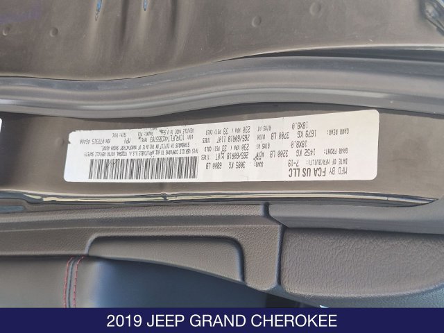 Used 2019 Jeep Grand Cherokee Trailhawk AWD/4WD image 26