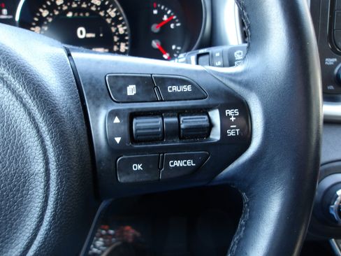 Used 2016 Kia Sorento EX w/ EX Premium Package image 16