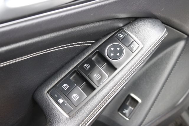 Used 2015 Mercedes-Benz GLA 250 4MATIC image 10