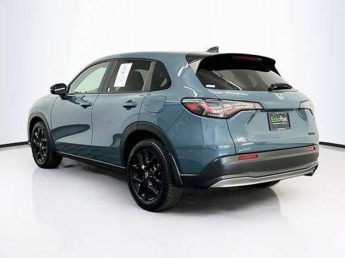Used 2025 Honda HR-V Sport image 5