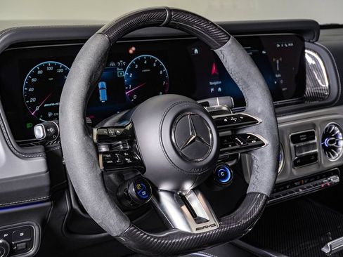 Used 2025 Mercedes-Benz G 63 AMG 4MATIC image 22