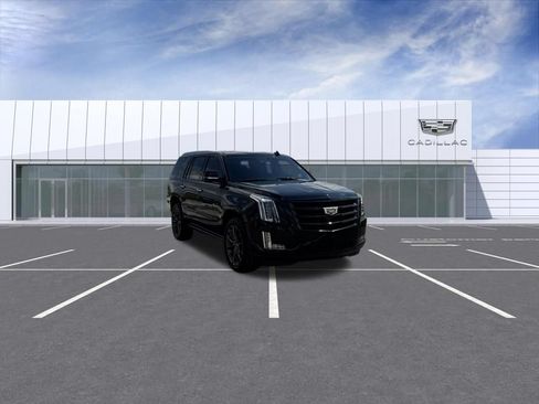 Used 2020 Cadillac Escalade Premium Luxury w/ Escalade Sport Edition AWD/4WD image 1