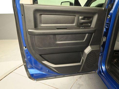 Used 2016 RAM 2500 Tradesman w/ Popular Equipment Group image 27