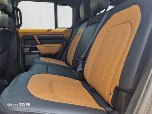 Used 2024 Land Rover Defender 110 X AWD/4WD image 21