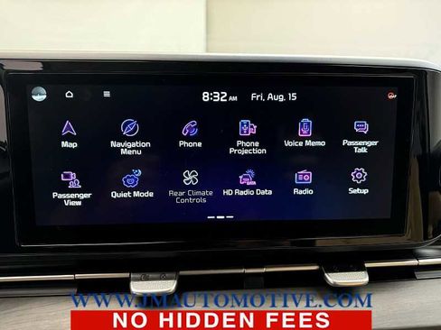 Used 2022 Kia Carnival EX FWD image 26