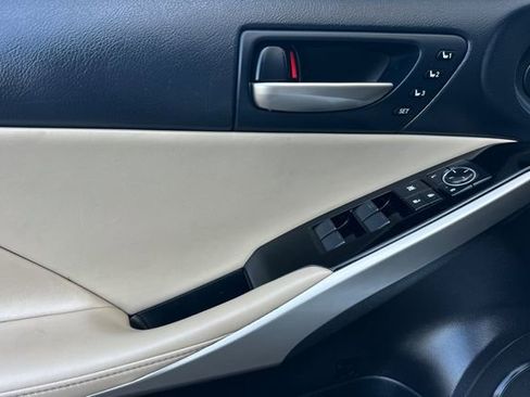 Used 2020 Lexus IS 300 w/ Navigation Package image 12