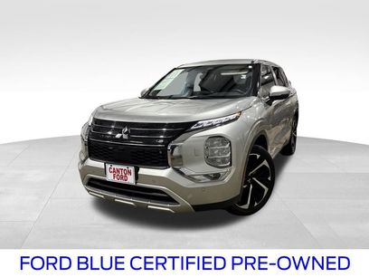 Used 2024 Mitsubishi Outlander SE Black Edition