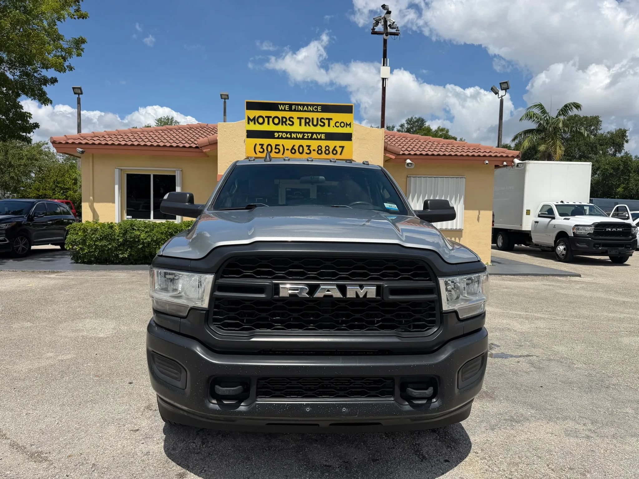 Used 2021 RAM 3500 Tradesman AWD/4WD image 9