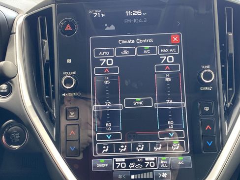 Used 2024 Subaru Crosstrek 2.0i Premium image 18