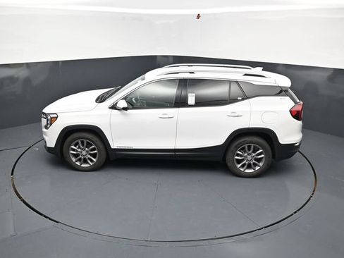 Used 2023 GMC Terrain SLT AWD/4WD image 46