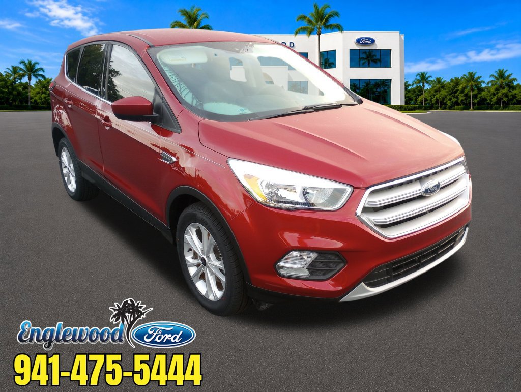 Certified 2019 Ford Escape SE FWD image 1