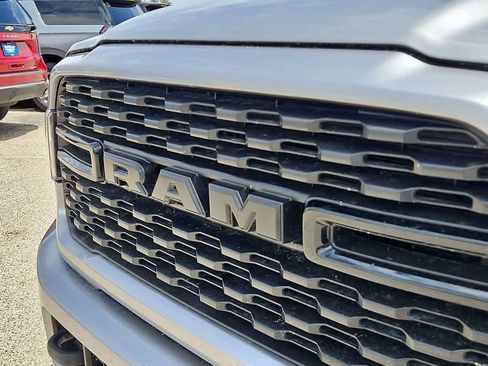 Used 2024 RAM 2500 Lone Star w/ Night Edition AWD/4WD image 13