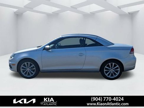 Used 2014 Volkswagen Eos Komfort FWD image 6