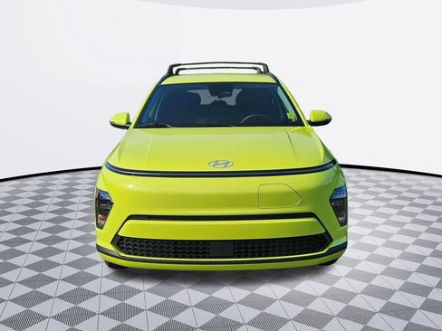 Certified 2024 Hyundai Kona SEL FWD image 9