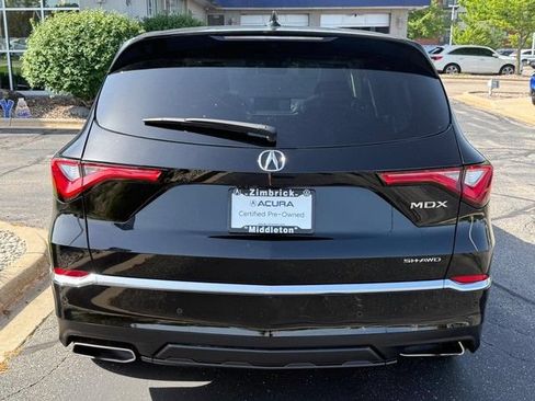 Certified 2023 Acura MDX SH-AWD w/ Technology Package image 4