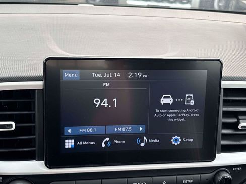 Used 2026 Hyundai Venue SEL FWD image 21