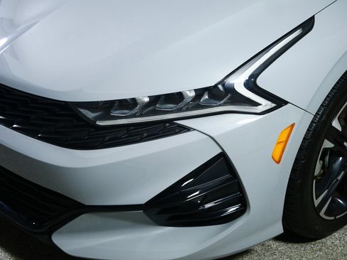 Used 2022 Kia K5 GT-Line w/ GT-Line Awd Premium Package image 16