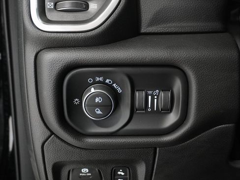 New 2025 RAM 1500 Laramie image 20