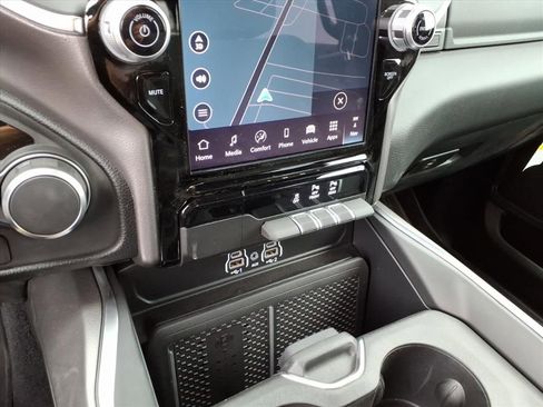 New 2026 RAM 1500 Big Horn image 25