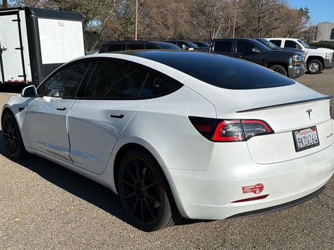 Used 2023 Tesla Model 3 Performance image 7