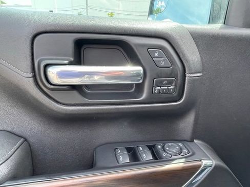 Used 2020 GMC Sierra 1500 SLT w/ SLT Premium Package AWD/4WD image 8