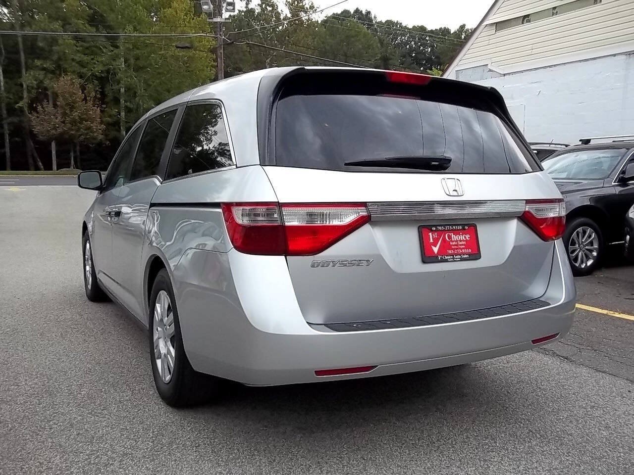 Used 2012 Honda Odyssey LX image 3