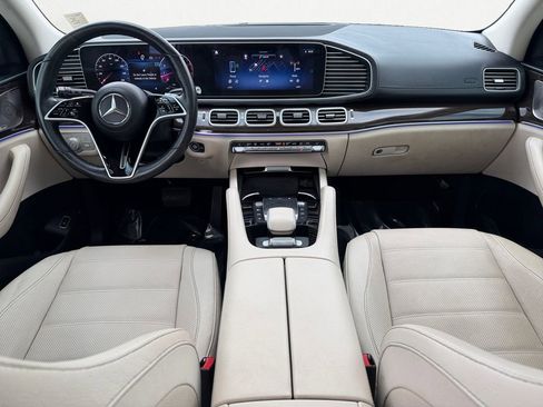 Certified 2024 Mercedes-Benz GLS 450 4MATIC image 9