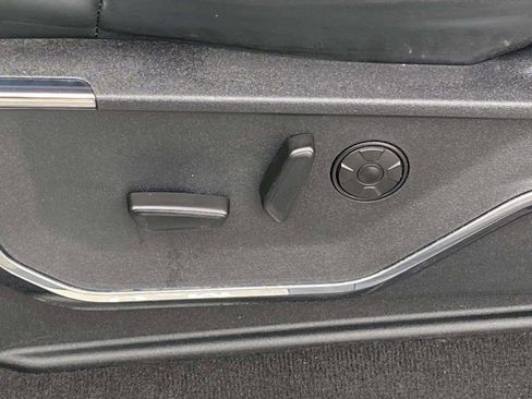 Used 2024 Ford F250 Platinum image 15