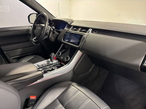 Used 2021 Land Rover Range Rover Sport HSE Silver Edition image 25