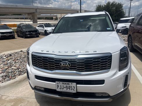 Used 2021 Kia Telluride SX FWD image 2