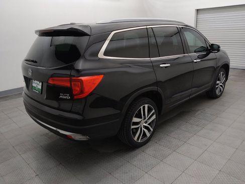 Used 2016 Honda Pilot Elite image 9