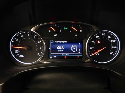 Used 2024 GMC Terrain SLE image 31