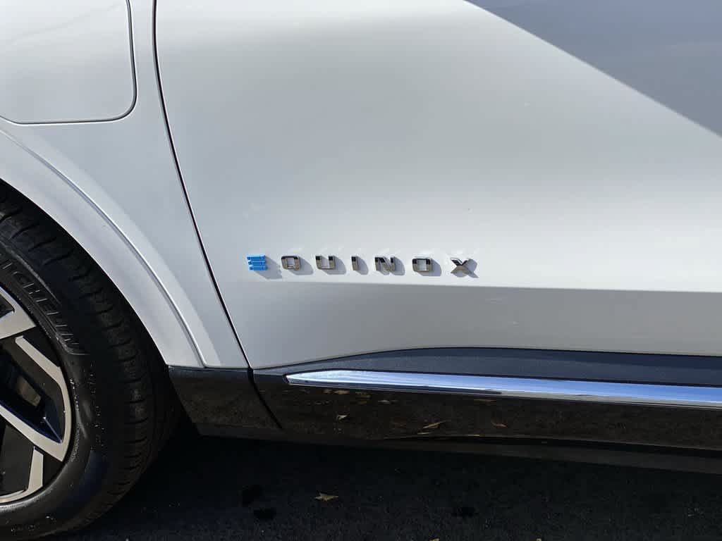 Used 2024 Chevrolet Equinox EV LT AWD/4WD image 10