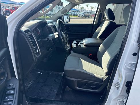 Used 2022 RAM 1500 Tradesman w/ Tradesman SXT Package image 18