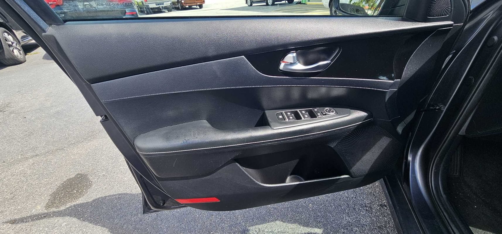 Used 2019 Kia Forte EX FWD image 12