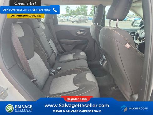 Used 2016 Jeep Cherokee Sport w/ Cold Weather Group AWD/4WD image 15