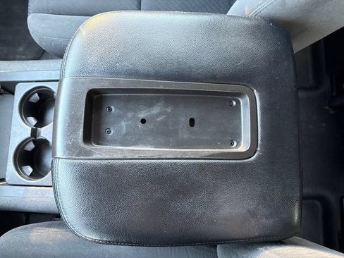 Used 2009 Chevrolet Tahoe 4WD w/ Skid Plate Package image 21