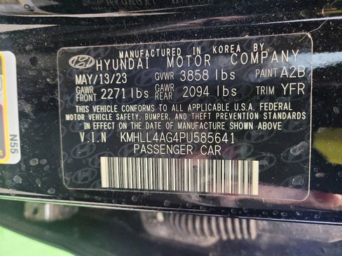 Used 2023 Hyundai Elantra SE w/ Cargo Package image 33