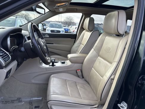 Used 2014 Jeep Grand Cherokee Overland w/ Advanced Technology Group image 16