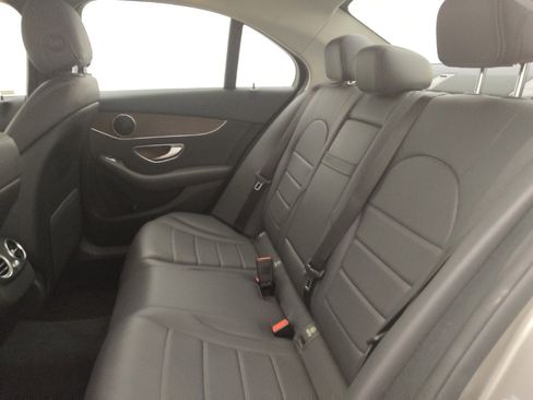 Used 2019 Mercedes-Benz C 300 Sedan image 18