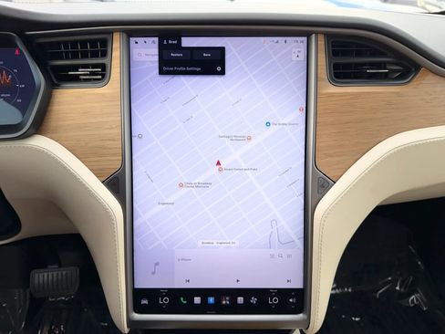Used 2019 Tesla Model X Long Range AWD/4WD image 34