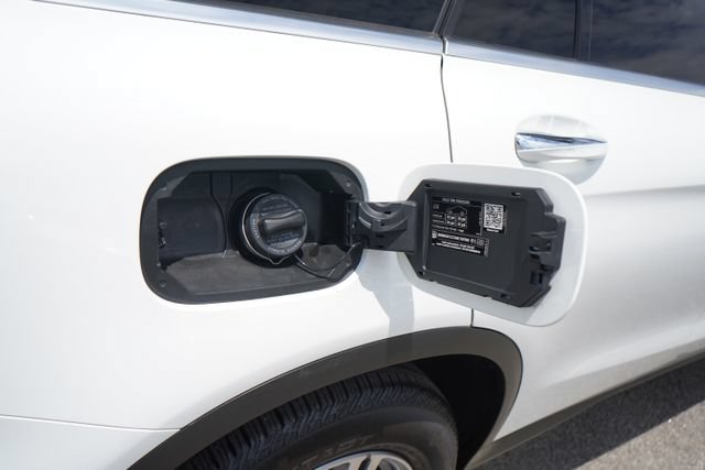 Used 2021 Mercedes-Benz GLC 300 4MATIC image 12
