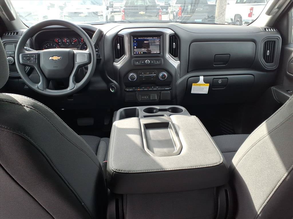 New 2026 Chevrolet Silverado 1500 Custom RWD image 19