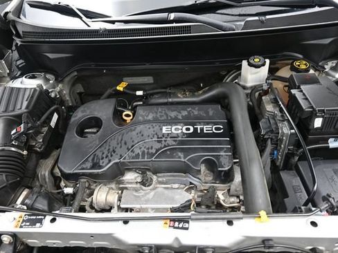 Used 2019 Chevrolet Equinox LS w/ LS Convenience Package FWD image 25