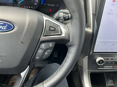 Used 2023 Ford Edge SEL w/ Convenience Package AWD/4WD image 7