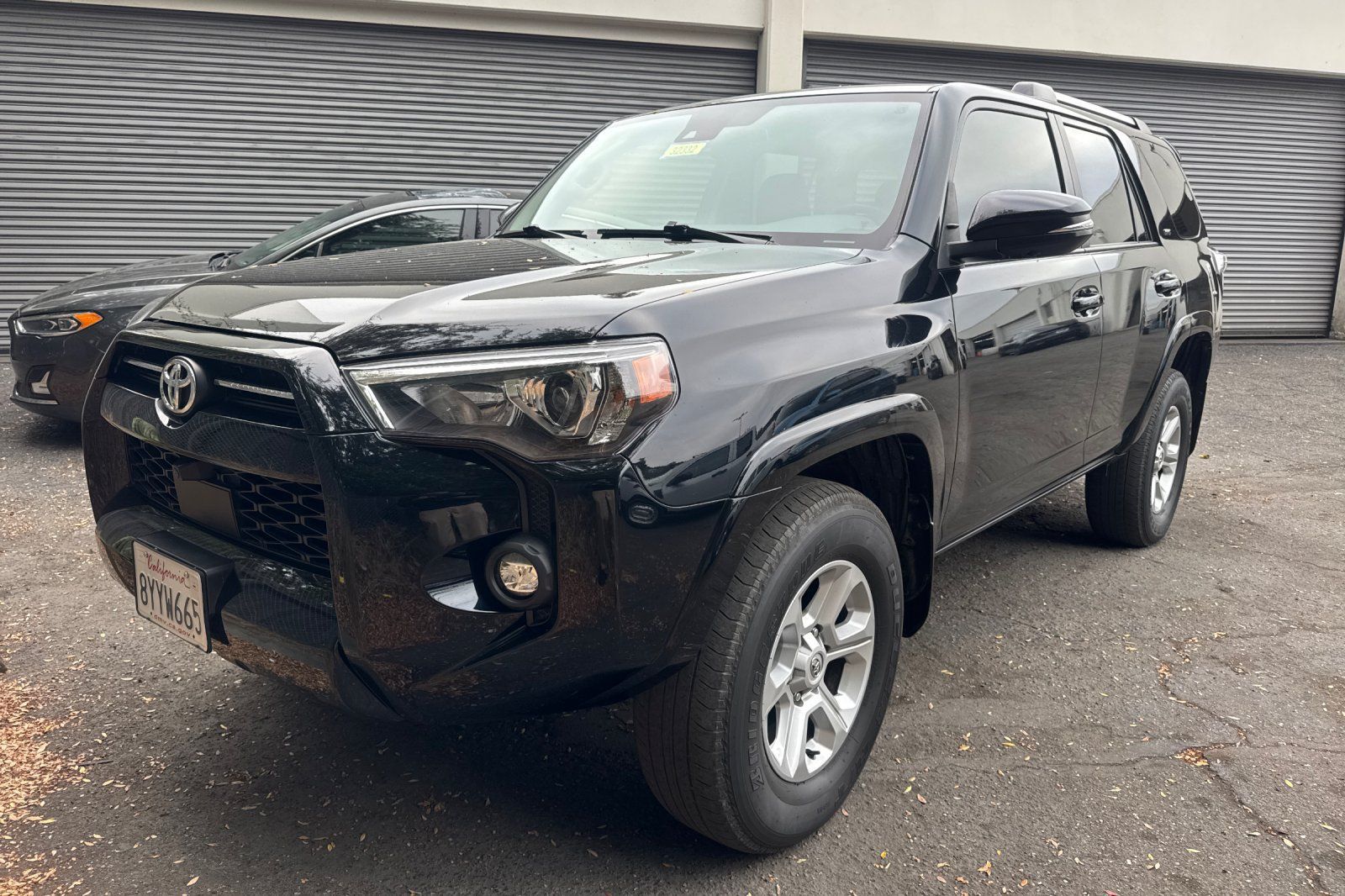 Used 2022 Toyota 4Runner SR5 Premium w/ Moonroof Package AWD/4WD image 2