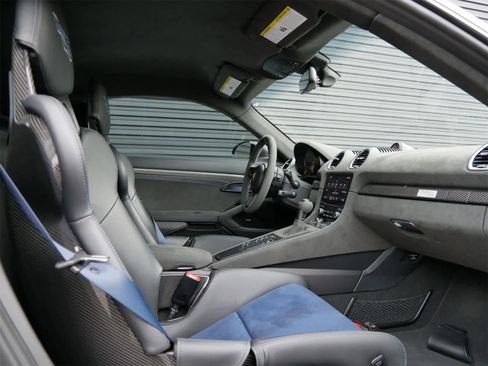 Used 2023 Porsche 718 Cayman GT4 RS image 15